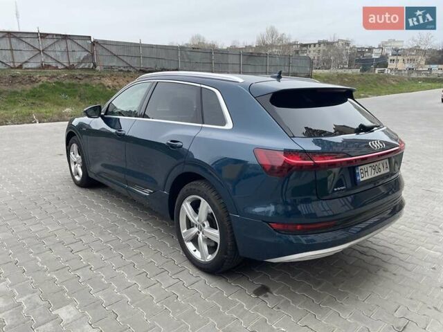 Синій Ауді E-Tron, об'ємом двигуна 0 л та пробігом 30 тис. км за 29900 $, фото 10 на Automoto.ua