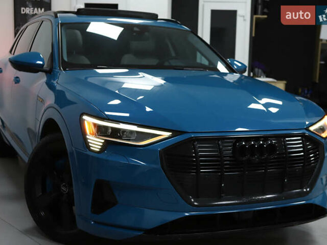 Синий Ауди E-Tron, объемом двигателя 0 л и пробегом 80 тыс. км за 28900 $, фото 30 на Automoto.ua