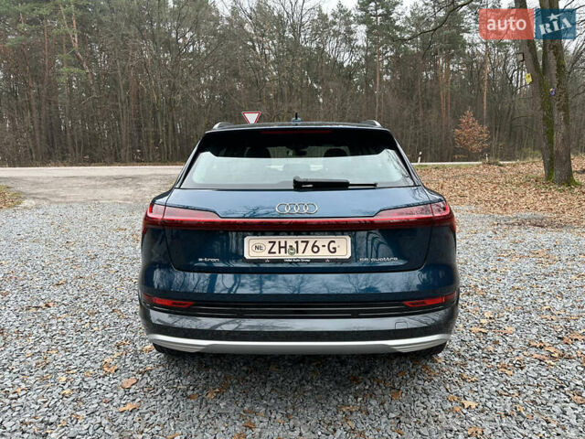 Синій Ауді E-Tron, об'ємом двигуна 0 л та пробігом 165 тис. км за 25900 $, фото 12 на Automoto.ua