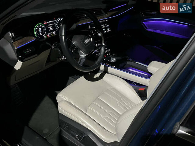 Синий Ауди E-Tron, объемом двигателя 0 л и пробегом 59 тыс. км за 33900 $, фото 20 на Automoto.ua