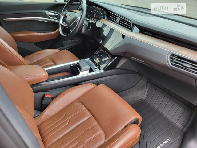 Синий Ауди E-Tron, объемом двигателя 0 л и пробегом 69 тыс. км за 35000 $, фото 18 на Automoto.ua