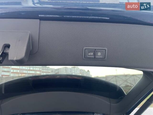 Синій Ауді E-Tron, об'ємом двигуна 0 л та пробігом 30 тис. км за 29900 $, фото 34 на Automoto.ua