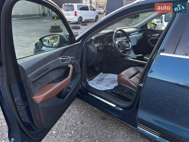 Ауди E-Tron 2019 в Ровно на Automoto.ua Синий Ауди E-Tron, объемом двигателя 0 л и пробегом 227 тыс. км за 19700 $, фото 8 на Automoto.ua