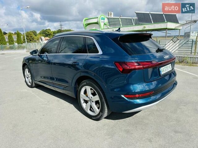 Ауді E-Tron 2019 у Тернополі на Automoto.ua Синій Ауді E-Tron, об'ємом двигуна 0 л та пробігом 200 тис. км за 21700 $, фото 10 на Automoto.ua