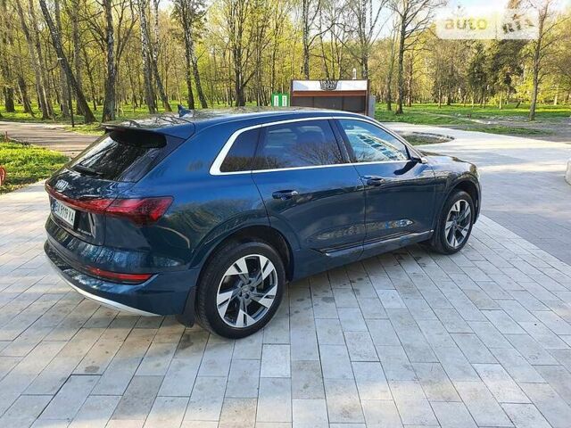 Синій Ауді E-Tron, об'ємом двигуна 0 л та пробігом 57 тис. км за 49900 $, фото 8 на Automoto.ua