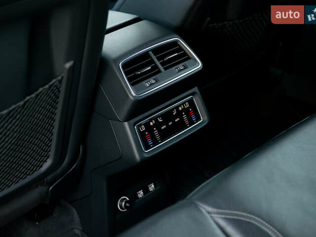 Синій Ауді E-Tron, об'ємом двигуна 0 л та пробігом 66 тис. км за 37500 $, фото 27 на Automoto.ua