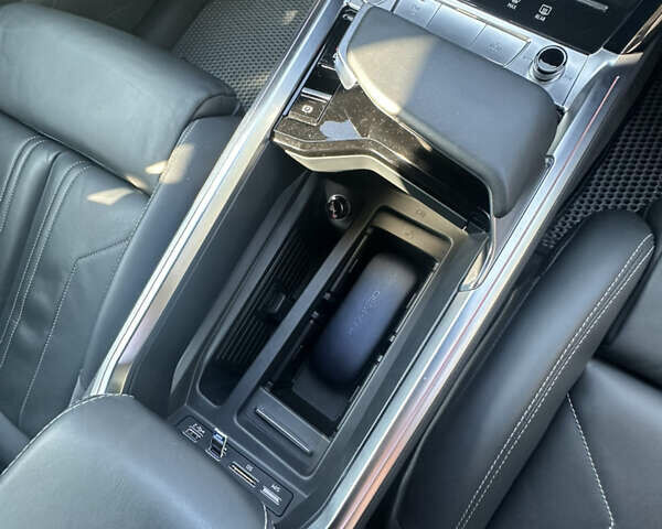 Синий Ауди E-Tron, объемом двигателя 0 л и пробегом 112 тыс. км за 29500 $, фото 19 на Automoto.ua