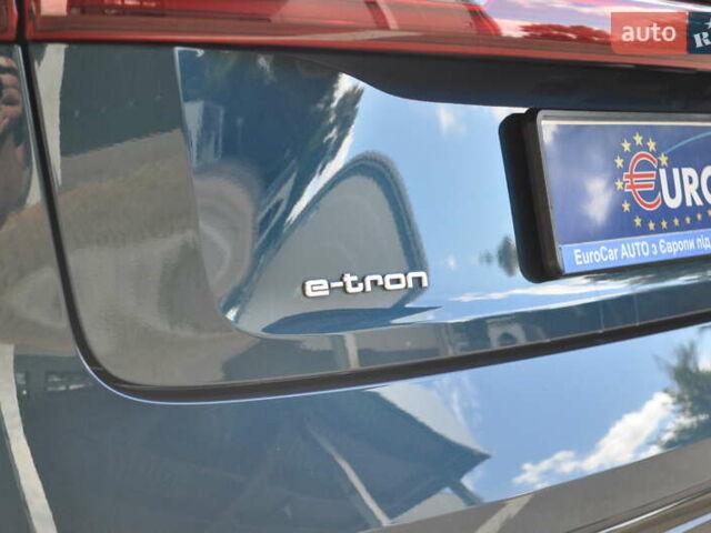 Синий Ауди E-Tron, объемом двигателя 0 л и пробегом 79 тыс. км за 34000 $, фото 29 на Automoto.ua