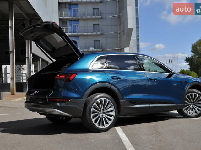 Синий Ауди E-Tron, объемом двигателя 0 л и пробегом 79 тыс. км за 34000 $, фото 41 на Automoto.ua