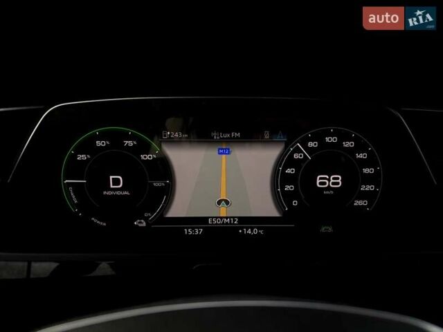 Синий Ауди E-Tron, объемом двигателя 0 л и пробегом 119 тыс. км за 29990 $, фото 51 на Automoto.ua