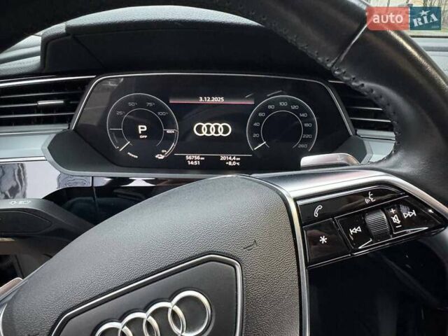 Синий Ауди E-Tron, объемом двигателя 0 л и пробегом 57 тыс. км за 28700 $, фото 18 на Automoto.ua