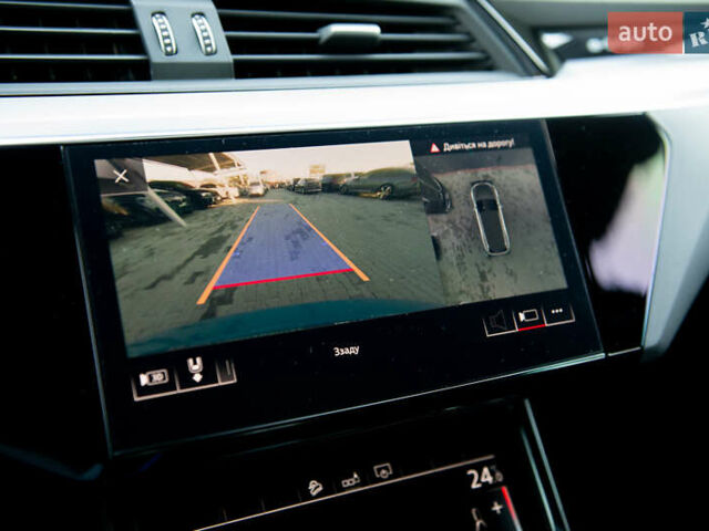 Синій Ауді E-Tron, об'ємом двигуна 0 л та пробігом 66 тис. км за 37500 $, фото 39 на Automoto.ua