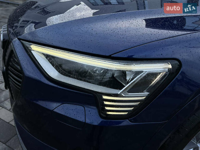 Синій Ауді E-Tron, об'ємом двигуна 0 л та пробігом 135 тис. км за 25800 $, фото 30 на Automoto.ua