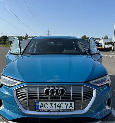 Синій Ауді E-Tron, об'ємом двигуна 0 л та пробігом 101 тис. км за 33500 $, фото 1 на Automoto.ua