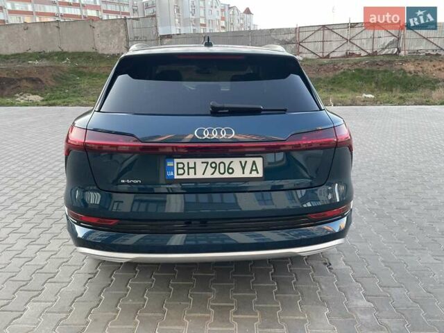 Синій Ауді E-Tron, об'ємом двигуна 0 л та пробігом 30 тис. км за 29900 $, фото 12 на Automoto.ua
