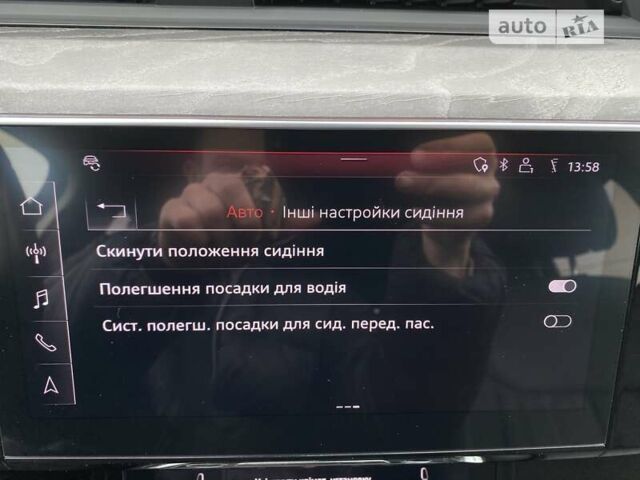 Синій Ауді E-Tron, об'ємом двигуна 0 л та пробігом 53 тис. км за 41900 $, фото 85 на Automoto.ua