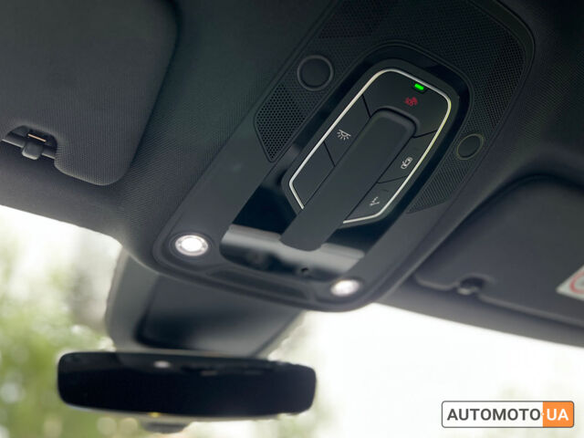 Синий Ауди E-Tron, объемом двигателя 95 л и пробегом 124 тыс. км за 26999 $, фото 24 на Automoto.ua