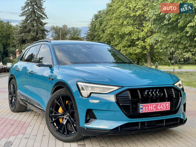 Синий Ауди E-Tron, объемом двигателя 0 л и пробегом 49 тыс. км за 35490 $, фото 1 на Automoto.ua