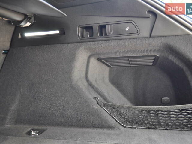 Синий Ауди E-Tron, объемом двигателя 0 л и пробегом 79 тыс. км за 34000 $, фото 50 на Automoto.ua