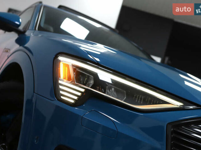 Синий Ауди E-Tron, объемом двигателя 0 л и пробегом 80 тыс. км за 28900 $, фото 36 на Automoto.ua