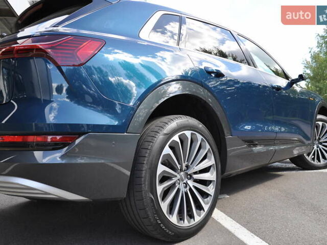 Синий Ауди E-Tron, объемом двигателя 0 л и пробегом 79 тыс. км за 34000 $, фото 33 на Automoto.ua