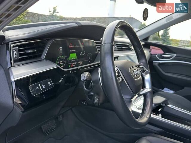 Синій Ауді E-Tron, об'ємом двигуна 0 л та пробігом 113 тис. км за 29900 $, фото 19 на Automoto.ua