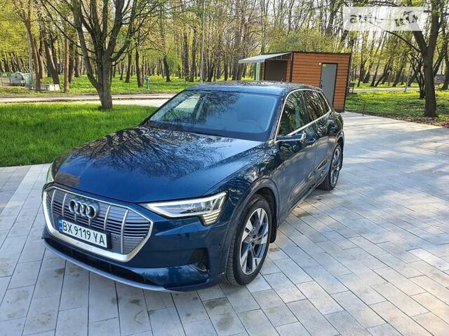 Синій Ауді E-Tron, об'ємом двигуна 0 л та пробігом 57 тис. км за 49900 $, фото 11 на Automoto.ua