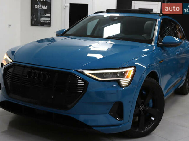 Синий Ауди E-Tron, объемом двигателя 0 л и пробегом 80 тыс. км за 28900 $, фото 9 на Automoto.ua