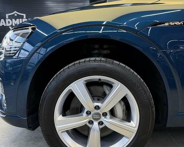 Синий Ауди E-Tron, объемом двигателя 0 л и пробегом 67 тыс. км за 30900 $, фото 10 на Automoto.ua