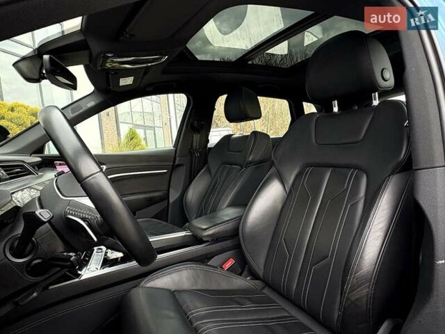 Синий Ауди E-Tron, объемом двигателя 0 л и пробегом 119 тыс. км за 29990 $, фото 32 на Automoto.ua