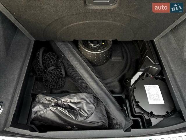 Синий Ауди E-Tron, объемом двигателя 0 л и пробегом 119 тыс. км за 29990 $, фото 58 на Automoto.ua