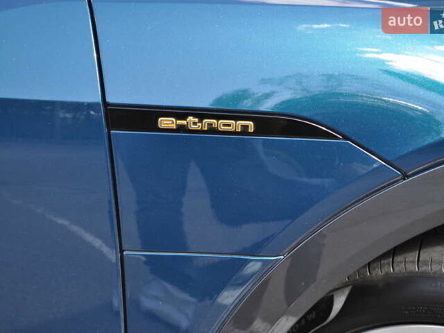Синий Ауди E-Tron, объемом двигателя 0 л и пробегом 79 тыс. км за 34000 $, фото 36 на Automoto.ua
