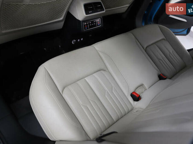 Синий Ауди E-Tron, объемом двигателя 0 л и пробегом 80 тыс. км за 28900 $, фото 119 на Automoto.ua