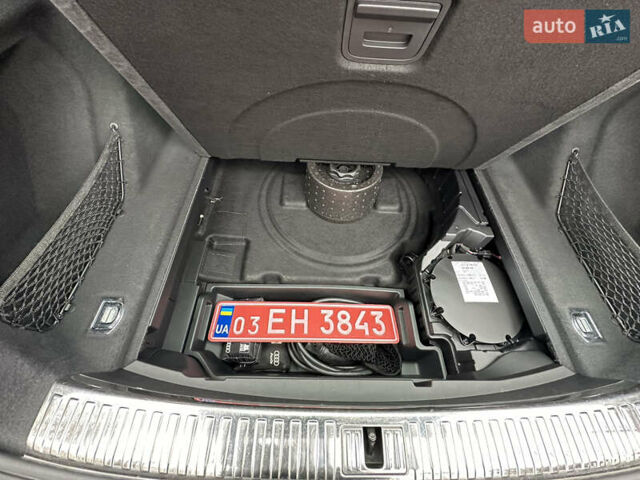 Синій Ауді E-Tron, об'ємом двигуна 0 л та пробігом 165 тис. км за 25900 $, фото 56 на Automoto.ua