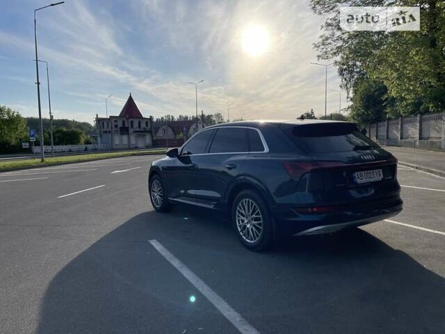 Синий Ауди E-Tron, объемом двигателя 0 л и пробегом 186 тыс. км за 26000 $, фото 8 на Automoto.ua