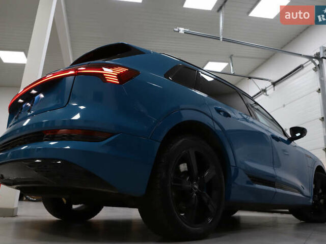 Синий Ауди E-Tron, объемом двигателя 0 л и пробегом 80 тыс. км за 28900 $, фото 54 на Automoto.ua