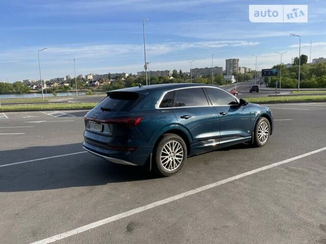 Синий Ауди E-Tron, объемом двигателя 0 л и пробегом 186 тыс. км за 26000 $, фото 5 на Automoto.ua