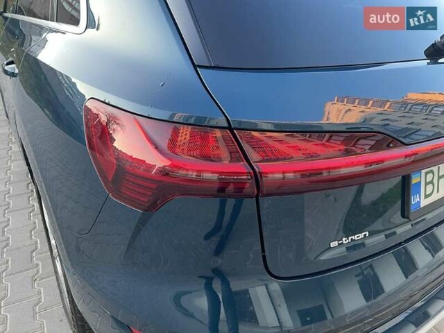 Синій Ауді E-Tron, об'ємом двигуна 0 л та пробігом 30 тис. км за 29900 $, фото 20 на Automoto.ua