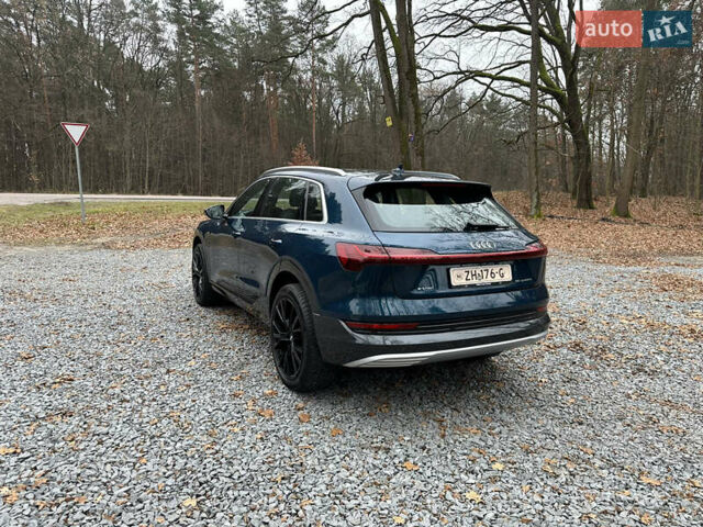Синій Ауді E-Tron, об'ємом двигуна 0 л та пробігом 165 тис. км за 25900 $, фото 11 на Automoto.ua