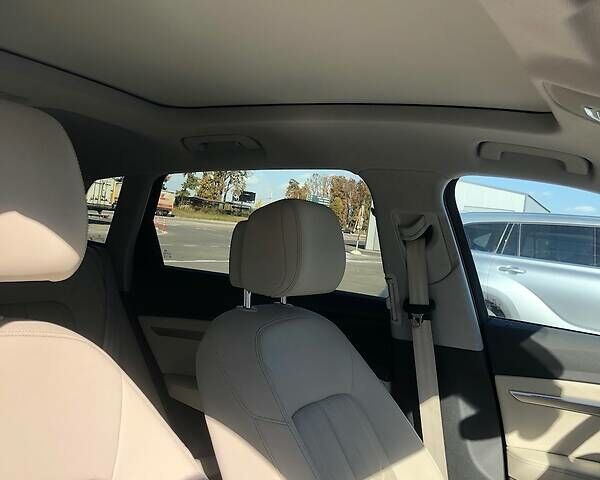 Синий Ауди E-Tron, объемом двигателя 0 л и пробегом 62 тыс. км за 32900 $, фото 20 на Automoto.ua