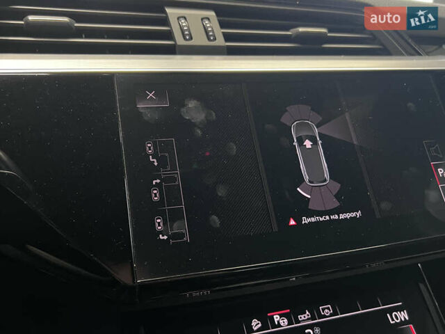 Синий Ауди E-Tron, объемом двигателя 0 л и пробегом 299 тыс. км за 23490 $, фото 56 на Automoto.ua