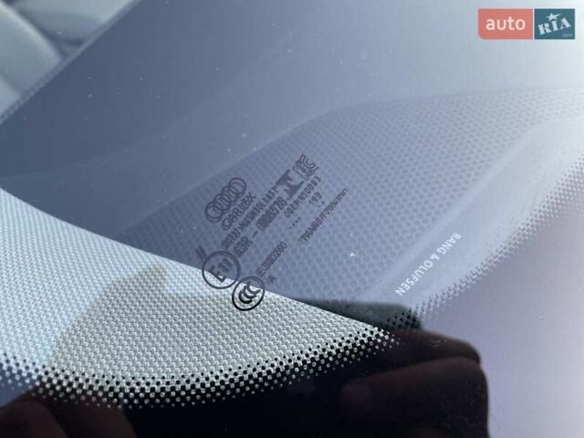 Синій Ауді E-Tron, об'ємом двигуна 0 л та пробігом 30 тис. км за 29900 $, фото 31 на Automoto.ua