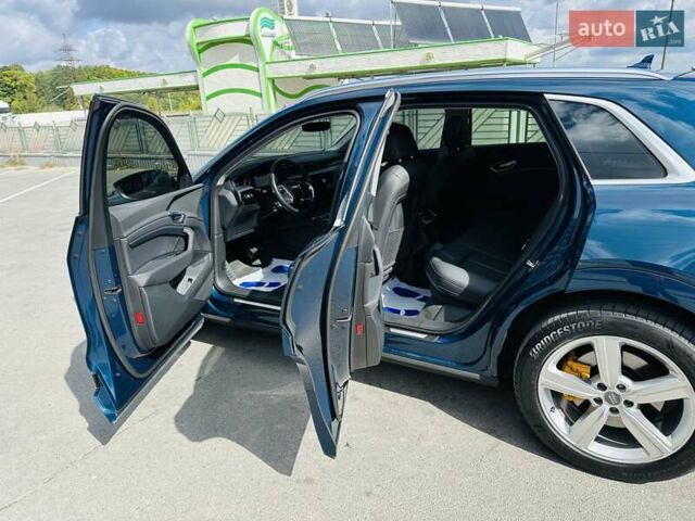 Ауді E-Tron 2019 у Тернополі на Automoto.ua Синій Ауді E-Tron, об'ємом двигуна 0 л та пробігом 200 тис. км за 21700 $, фото 35 на Automoto.ua