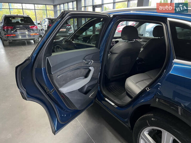 Синий Ауди E-Tron, объемом двигателя 0 л и пробегом 299 тыс. км за 23490 $, фото 73 на Automoto.ua