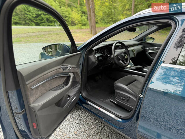 Синій Ауді E-Tron, об'ємом двигуна 0 л та пробігом 165 тис. км за 24900 $, фото 26 на Automoto.ua