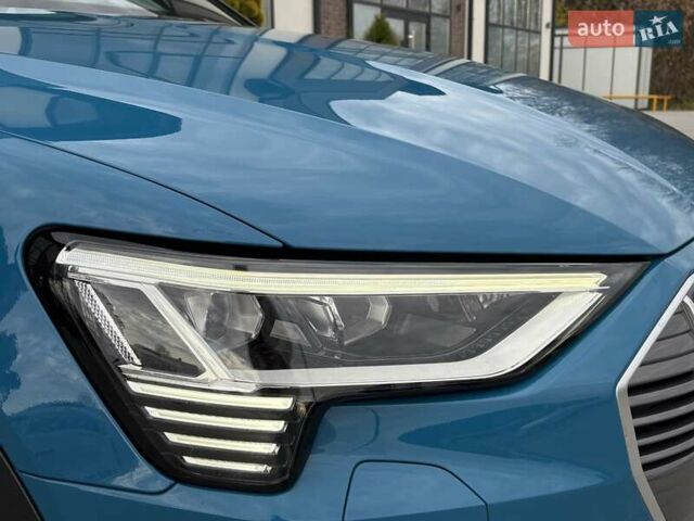 Синий Ауди E-Tron, объемом двигателя 0 л и пробегом 119 тыс. км за 29500 $, фото 7 на Automoto.ua