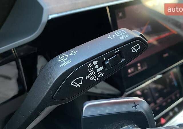 Синий Ауди E-Tron, объемом двигателя 0 л и пробегом 109 тыс. км за 30800 $, фото 23 на Automoto.ua