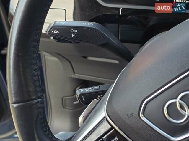 Ауди E-Tron 2019 в Тернополе на Automoto.ua Синий Ауди E-Tron, объемом двигателя 0 л и пробегом 119 тыс. км за 29499 $, фото 8 на Automoto.ua