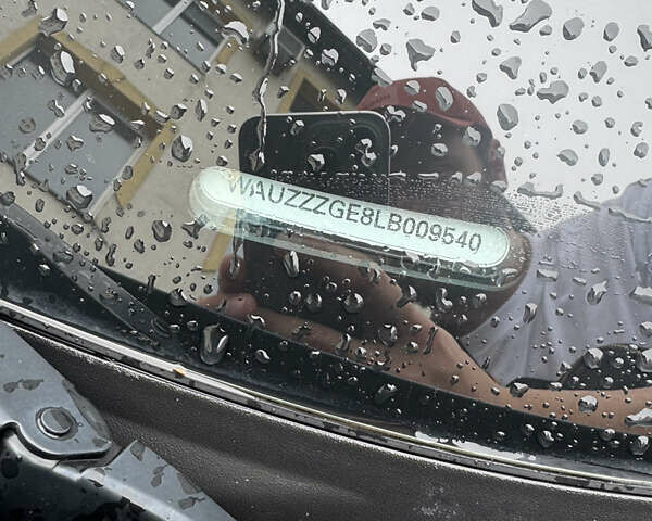 Синий Ауди E-Tron, объемом двигателя 0 л и пробегом 135 тыс. км за 26400 $, фото 11 на Automoto.ua