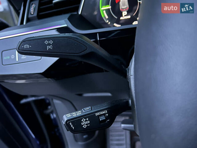 Синій Ауді E-Tron, об'ємом двигуна 0 л та пробігом 135 тис. км за 25800 $, фото 66 на Automoto.ua